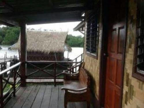 Bamboo House Канчанабури Экстерьер фото